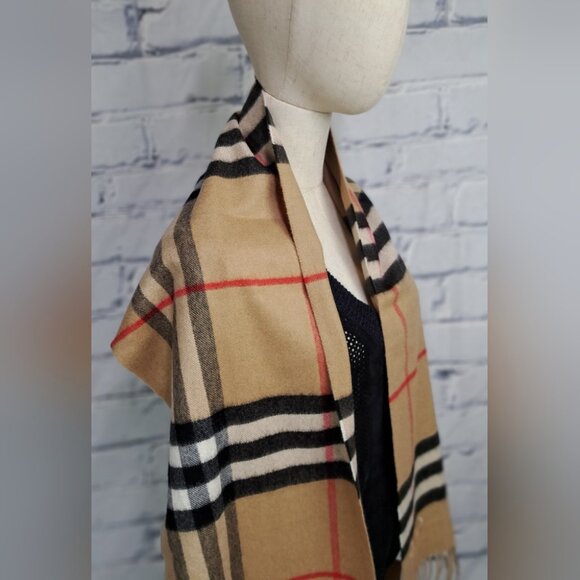 Burberry Giant Check 100% Cashmere Scarf Archive Beige Scotland 168x30 $500+ - Picture 11 of 16